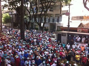 Manifestantes protestam contra a reforma da previdência